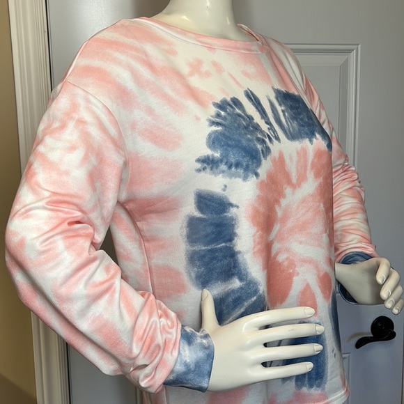 New Romantichuk sweat top - Picture 4 of 5